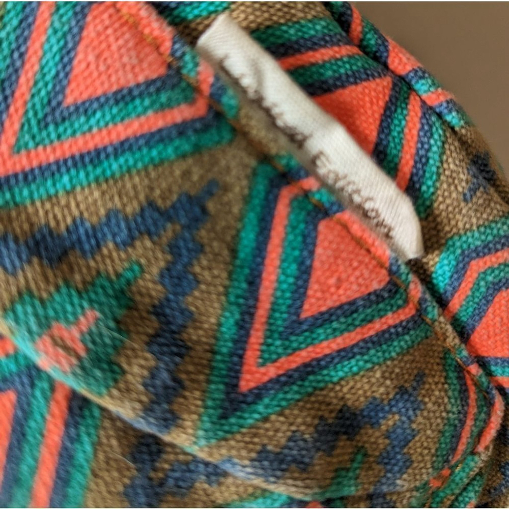 Kavu Keepalong Crossbody Bag in Diamond Print - Picture 6 of 9